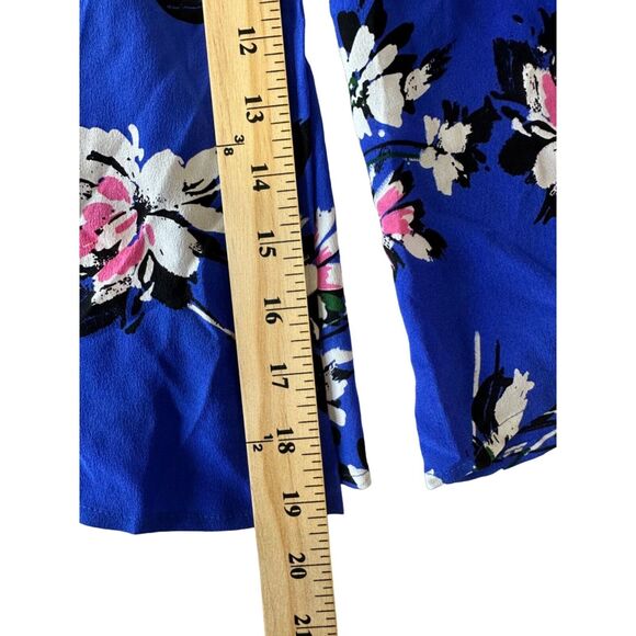 Yumi Kim Pretty Chic Silk Jumpsuit Wide Leg Navy Floral NWOT - Picture 8 of 10